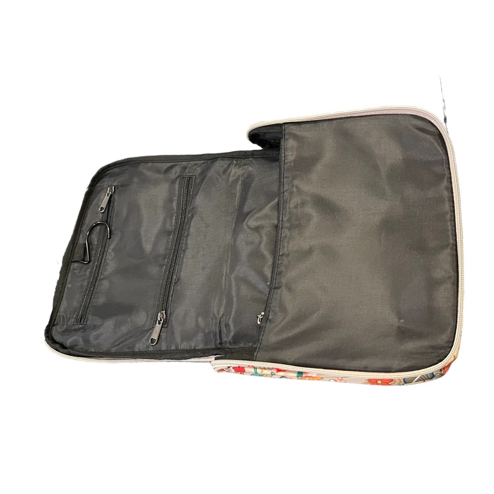 Hanging Floral Toiletry Bag - Picture 3 of 4